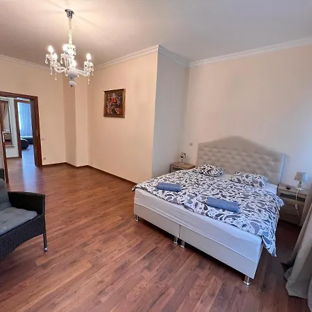 Jurincom Na Vyhlidce Apartamento